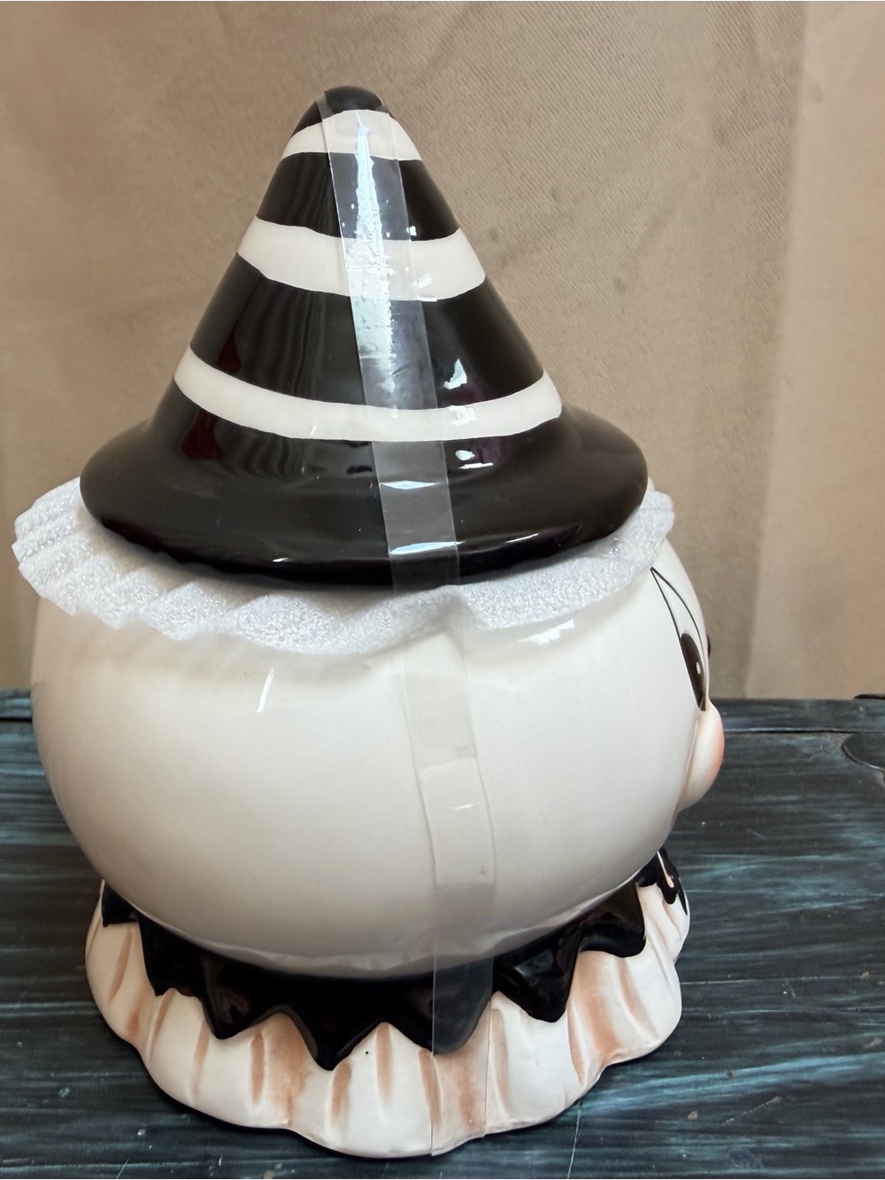 Johanna Parker Gus The Ghost Candy Jar With Witch Hat Lid Brand New - Picture 5 of 6